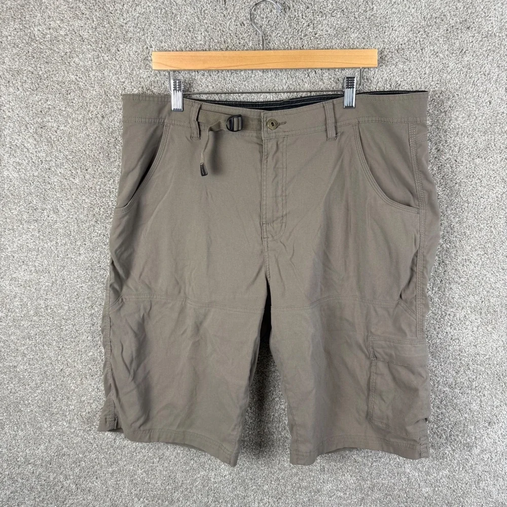 Prana Zion Mens XXL Brown Stretch Hiking Cargo Shorts‎ Integrated Belt Quick Dry